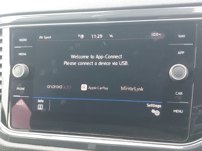 Used Volkswagen T-Roc 2019 for sale - 77652082: Photo 17