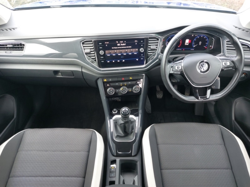 Used Volkswagen T-Roc 2019 for sale - 77652082: Photo 2