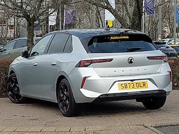 Used Vauxhall Astra 2023 for sale - 77645072: Photo