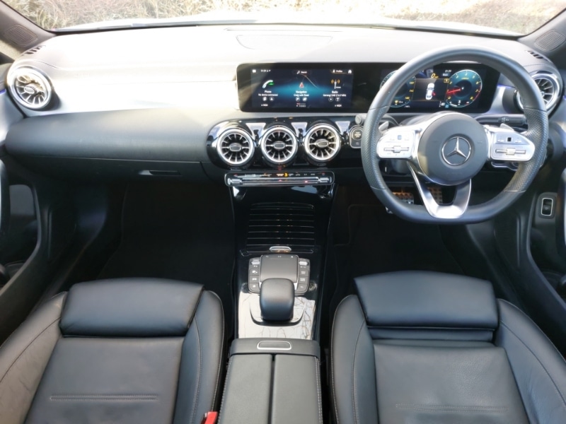Used Mercedes-Benz CLA 2021 for sale - 76925037: Photo 2