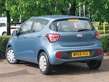 Used Hyundai i10 2018 for sale - 78791326: Photo