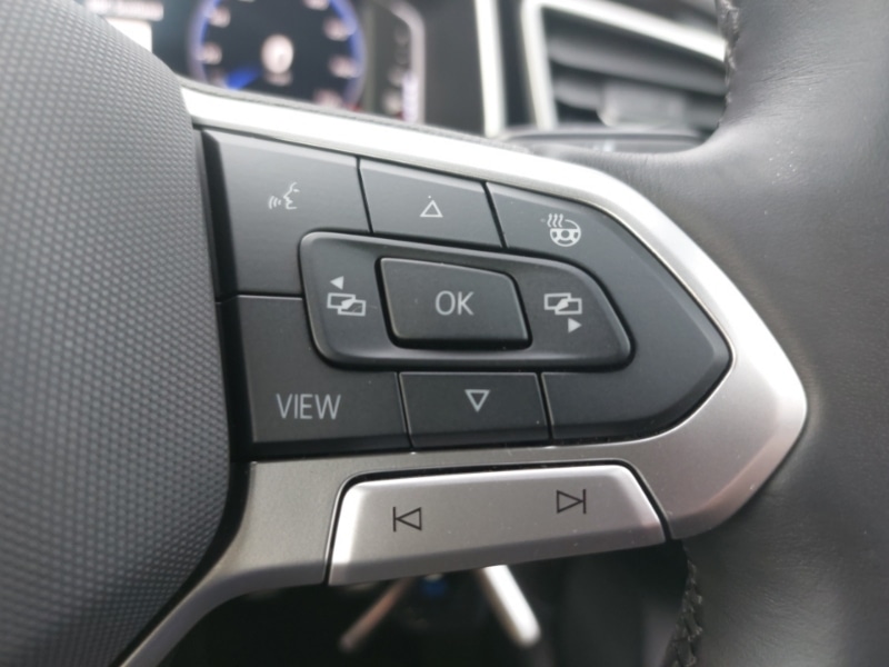 Used Volkswagen T-Roc 2024 for sale - 77569302: Photo 13