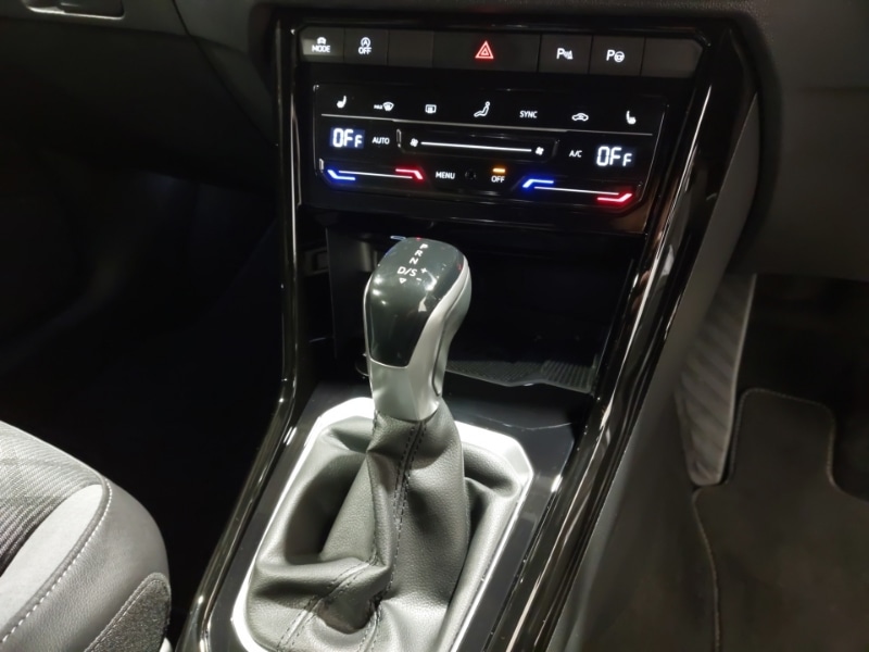 Used Volkswagen T-Roc 2025 for sale - 77428624: Photo 16