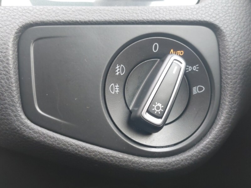 Used Volkswagen Golf 2020 for sale - 77645066: Photo 11