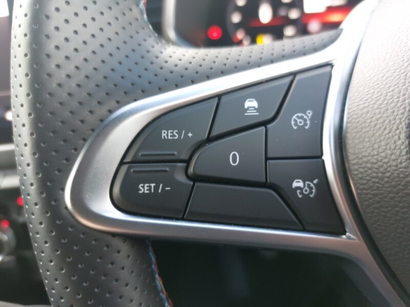 Used Renault Clio 2024 for sale - 77874359: Photo 12