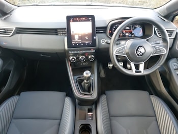 Used Renault Clio 2024 for sale - 77874359: Photo