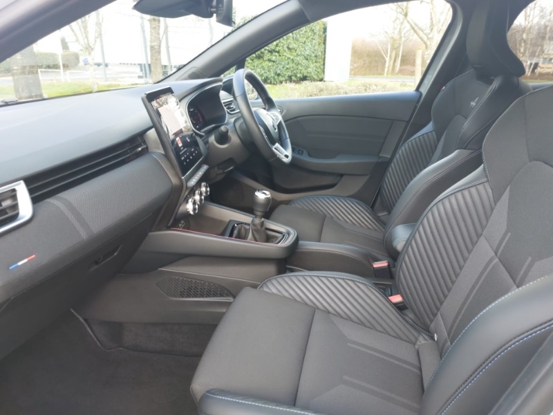 Used Renault Clio 2024 for sale - 77874359: Photo 5