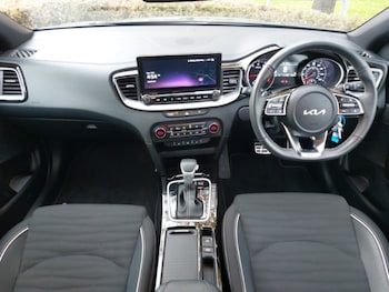 Used Kia Ceed 2024 for sale - 76258351: Photo 2