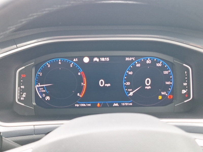 Used Volkswagen T-Roc 2024 for sale - 76619066: Photo 15