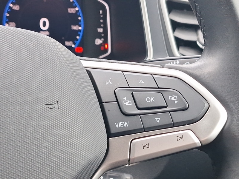 Used Volkswagen T-Roc 2024 for sale - 76619066: Photo 17