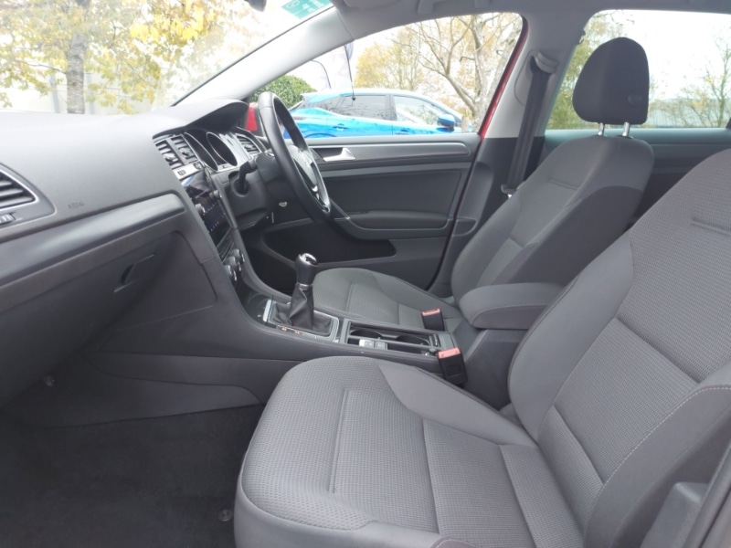 Used Volkswagen Golf 2020 for sale - 76451270: Photo 5