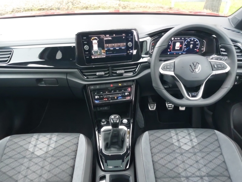 Used Volkswagen T-Roc 2025 for sale - 76289637: Photo 2