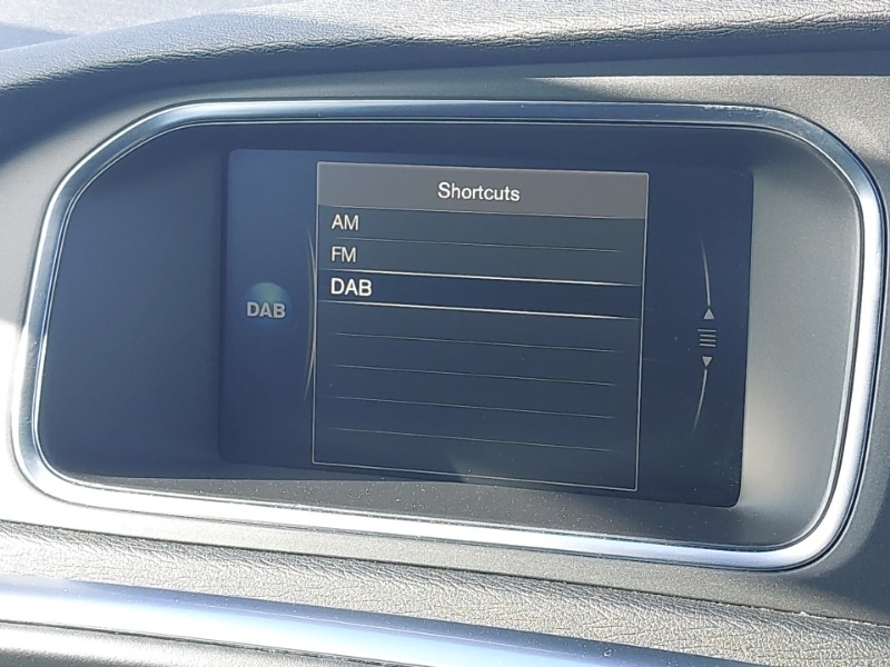 Used Volvo V40 2019 for sale - 77837658: Photo 14