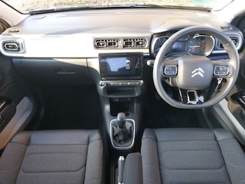 Used Citroen C3 2023 for sale - 76282309: Photo 2