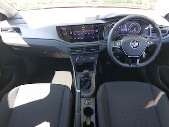 Used Volkswagen Polo 2018 for sale - 78727776: Photo