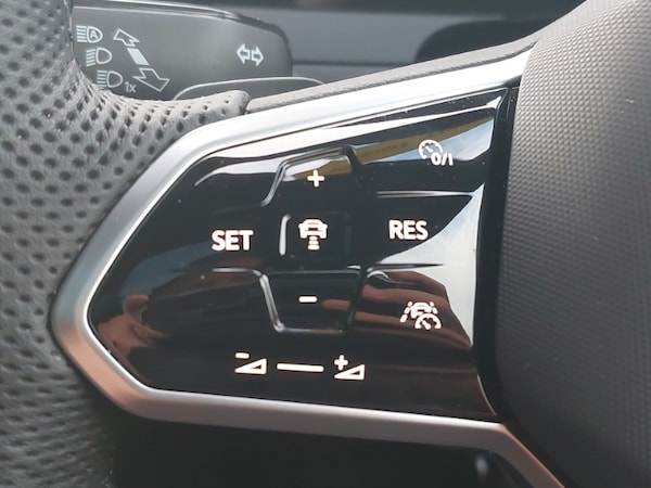 Used Volkswagen Arteon 2024 for sale - 75640470: Photo 12