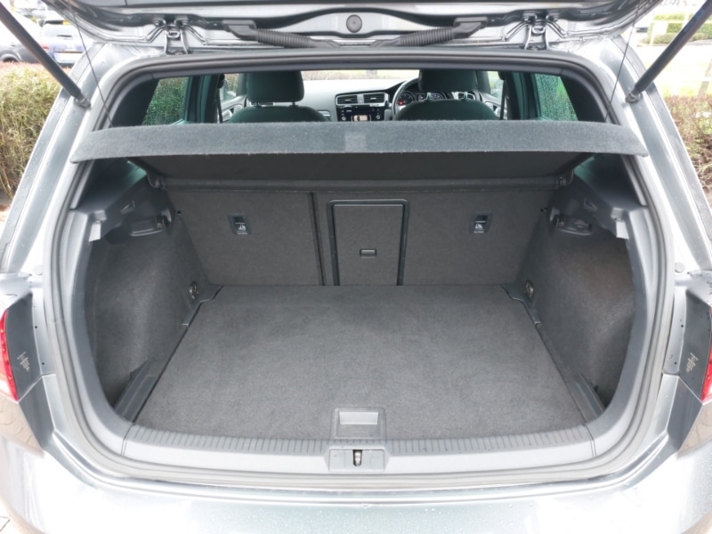 Used Volkswagen Golf 2019 for sale - 77518508: Photo 8