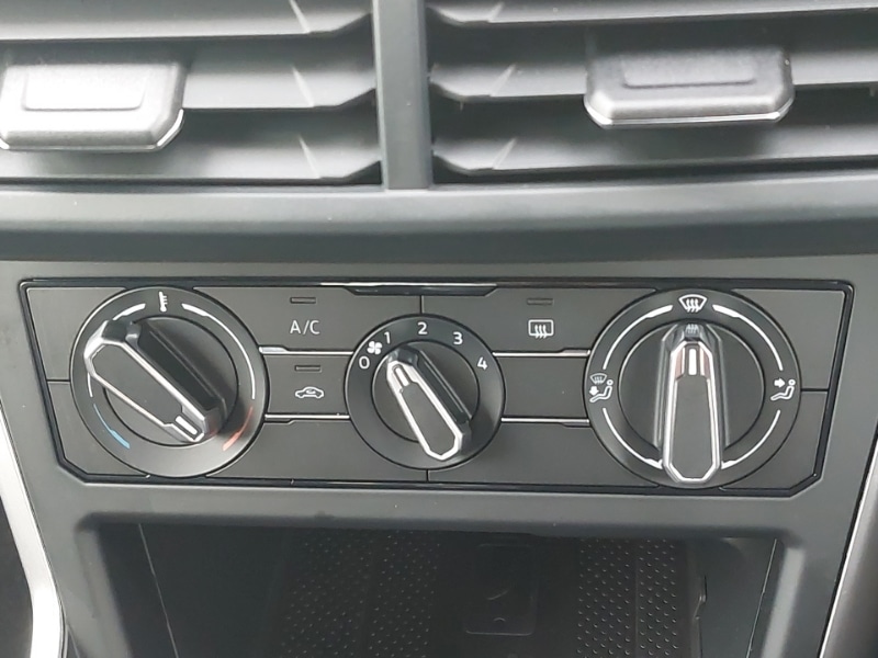 Used Volkswagen Polo 2024 for sale - 76282306: Photo 18