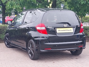 Used Honda Jazz 2014 for sale - 79092329: Photo