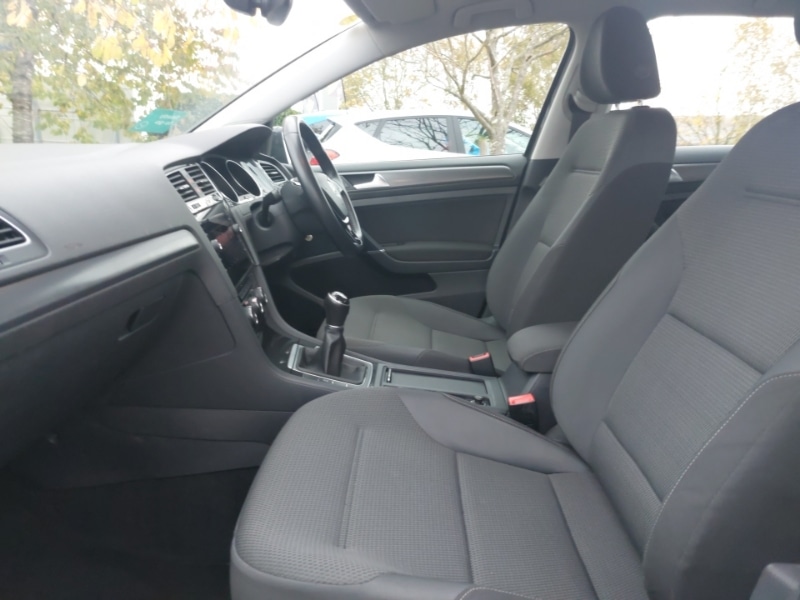 Used Volkswagen Golf 2019 for sale - 76427502: Photo 5