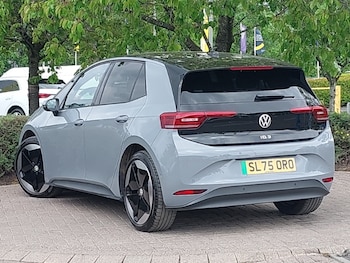 Used Volkswagen ID.3 2025 for sale - 78511707: Photo