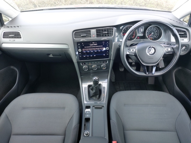 Used Volkswagen Golf 2019 for sale - 78203413: Photo 2