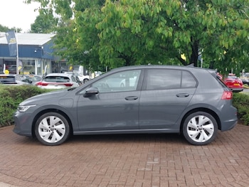 Used Volkswagen Golf 2025 for sale - 78803471: Photo