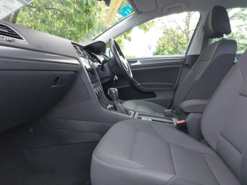 Used Volkswagen Golf 2020 for sale - 76414747: Photo 5