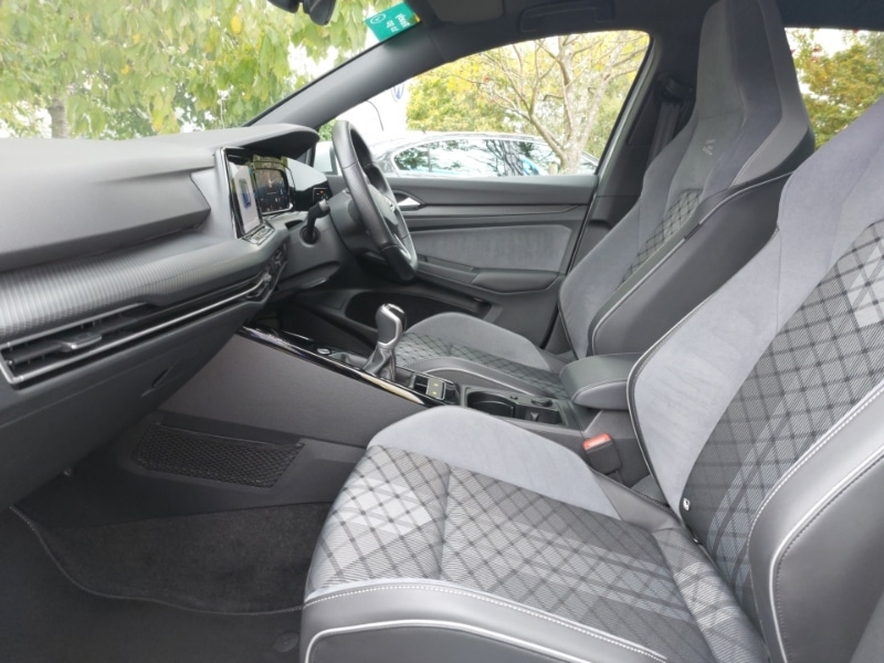 Used Volkswagen Golf 2023 for sale - 76150896: Photo 5
