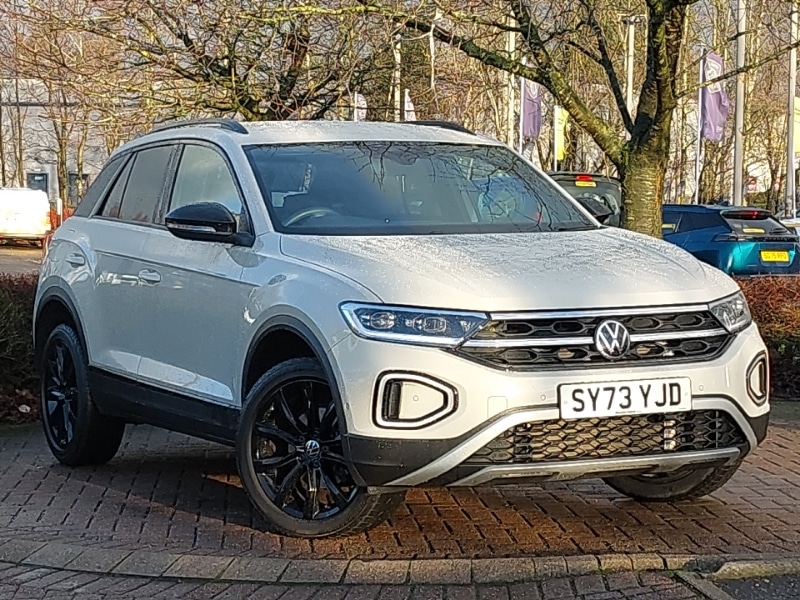 Used Volkswagen T-Roc 2023 for sale - 76860745: Photo 1