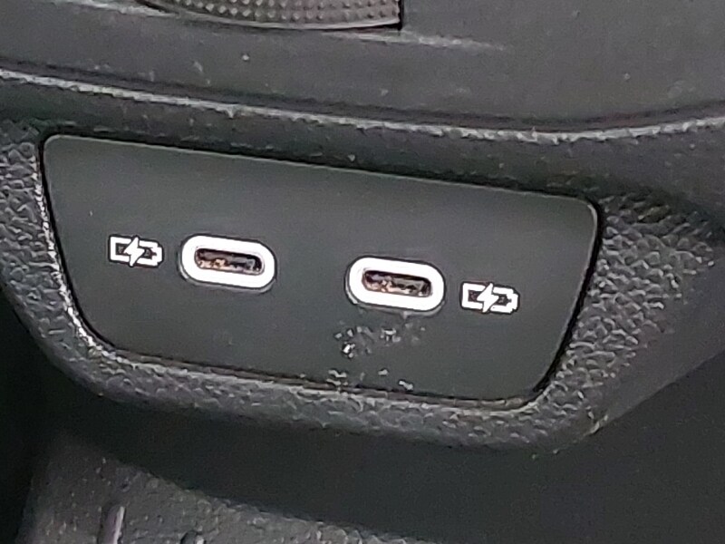 Used Volkswagen T-Roc 2023 for sale - 76860745: Photo 10