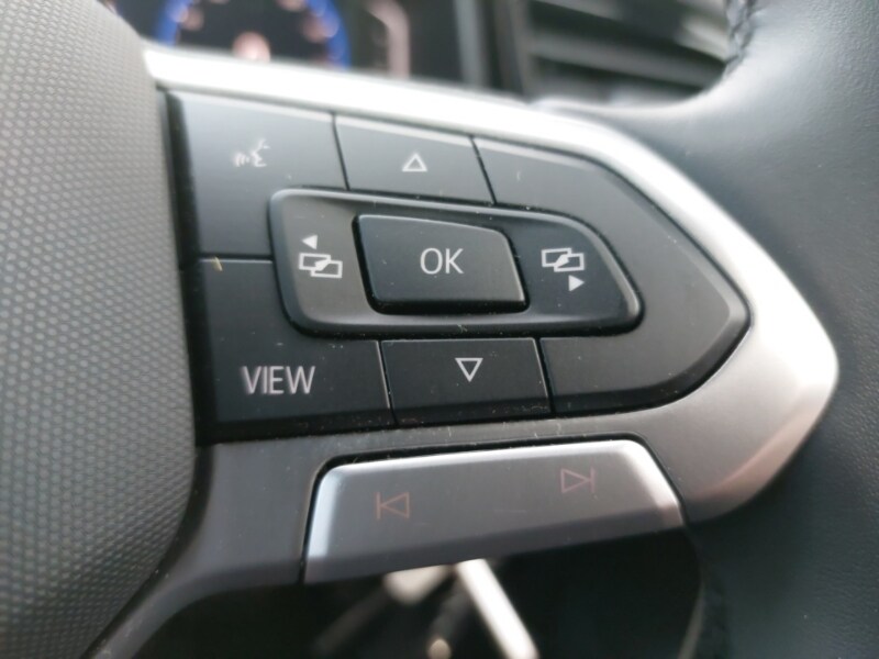 Used Volkswagen T-Roc 2023 for sale - 76860745: Photo 13