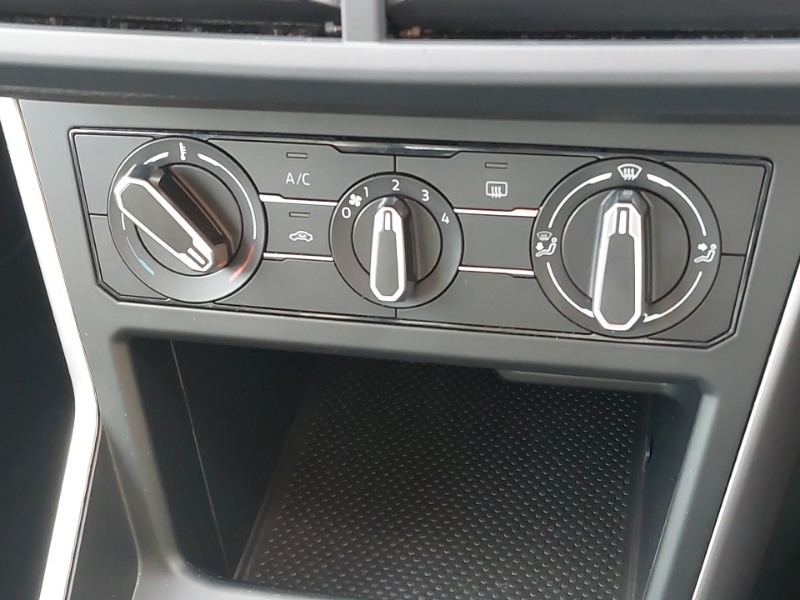 Used Volkswagen Polo 2024 for sale - 77569290: Photo 17