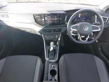 Used Volkswagen Polo 2024 for sale - 77569290: Photo