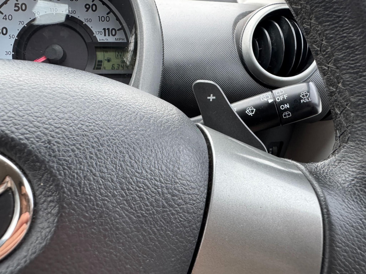 Used Toyota AYGO 2012 for sale - 77989464: Photo 28