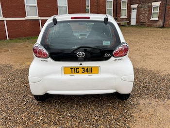 Used Toyota AYGO 2012 for sale - 77989464: Photo