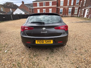Used Alfa Romeo Giulietta 2011 for sale - 79756774: Photo
