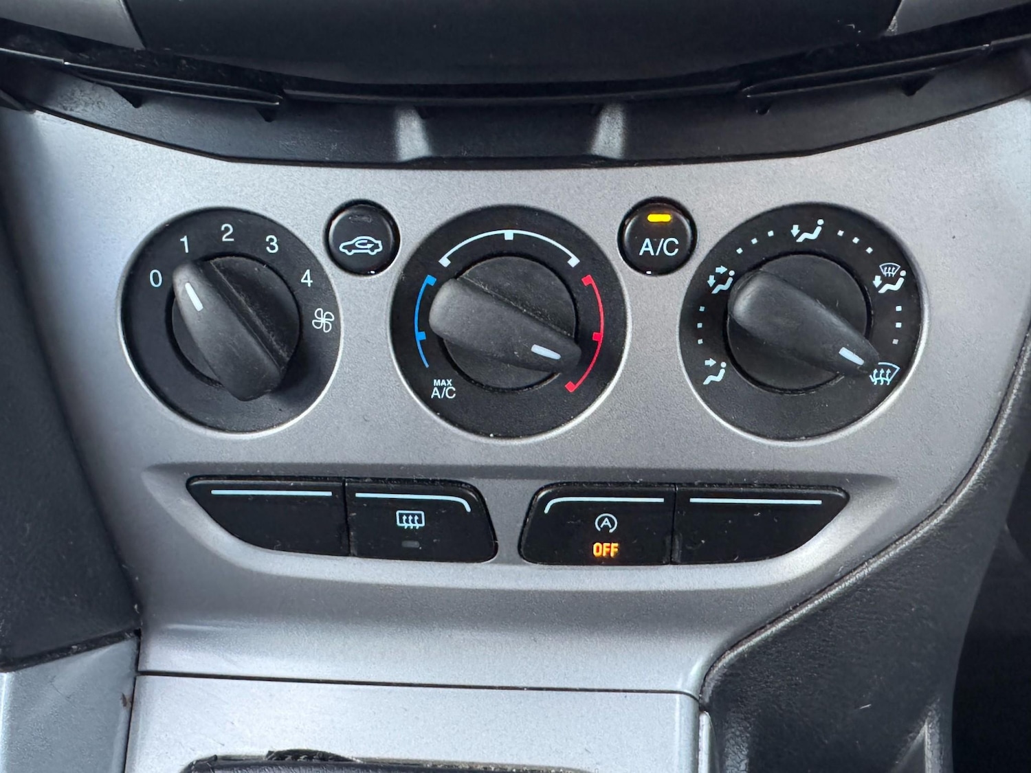 Used Ford Focus 2013 for sale - 77989483: Photo 28