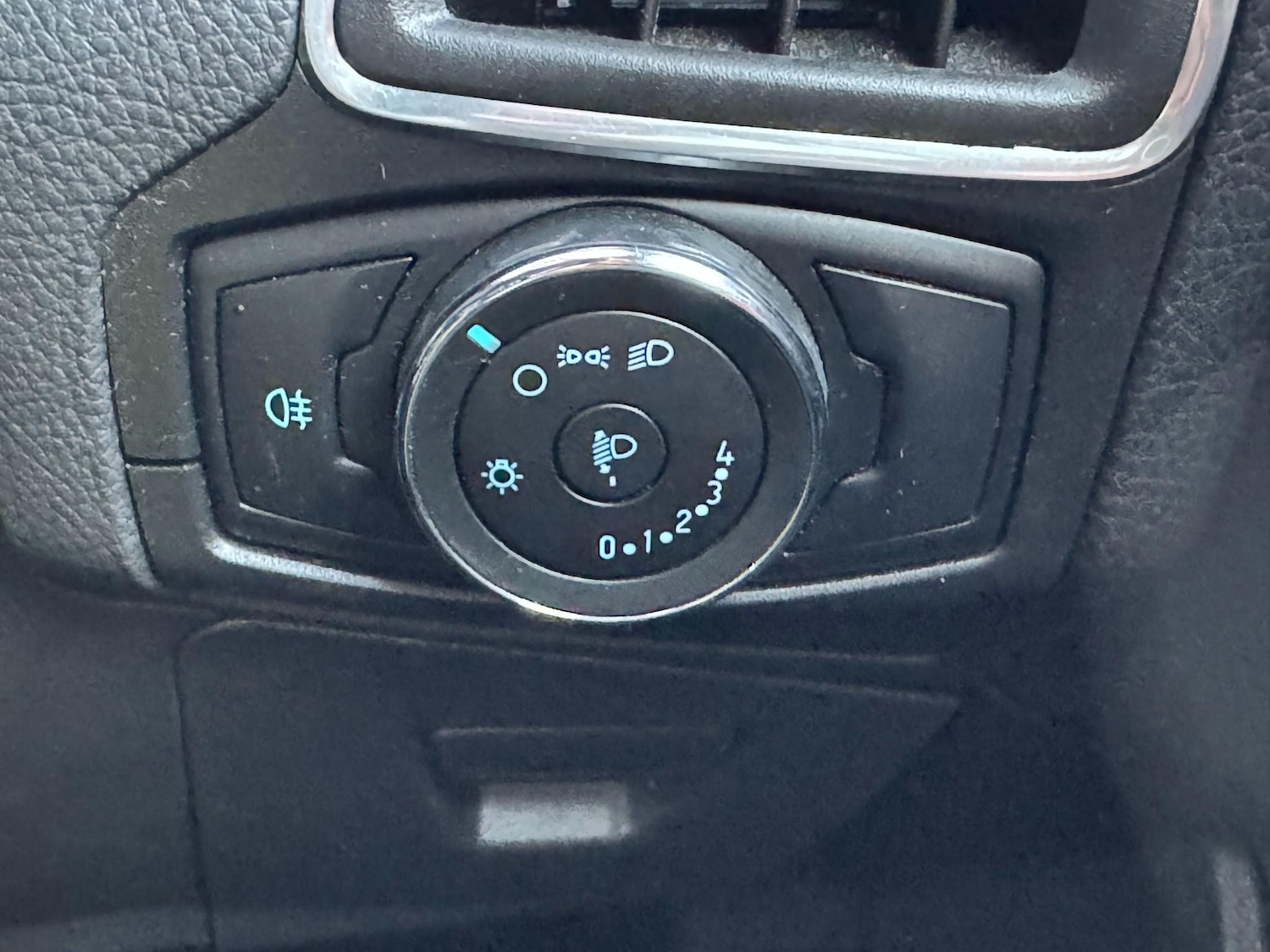 Used Ford Focus 2013 for sale - 77989483: Photo 31