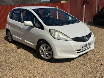 Used Honda Jazz 2013 for sale - 79362807: Photo