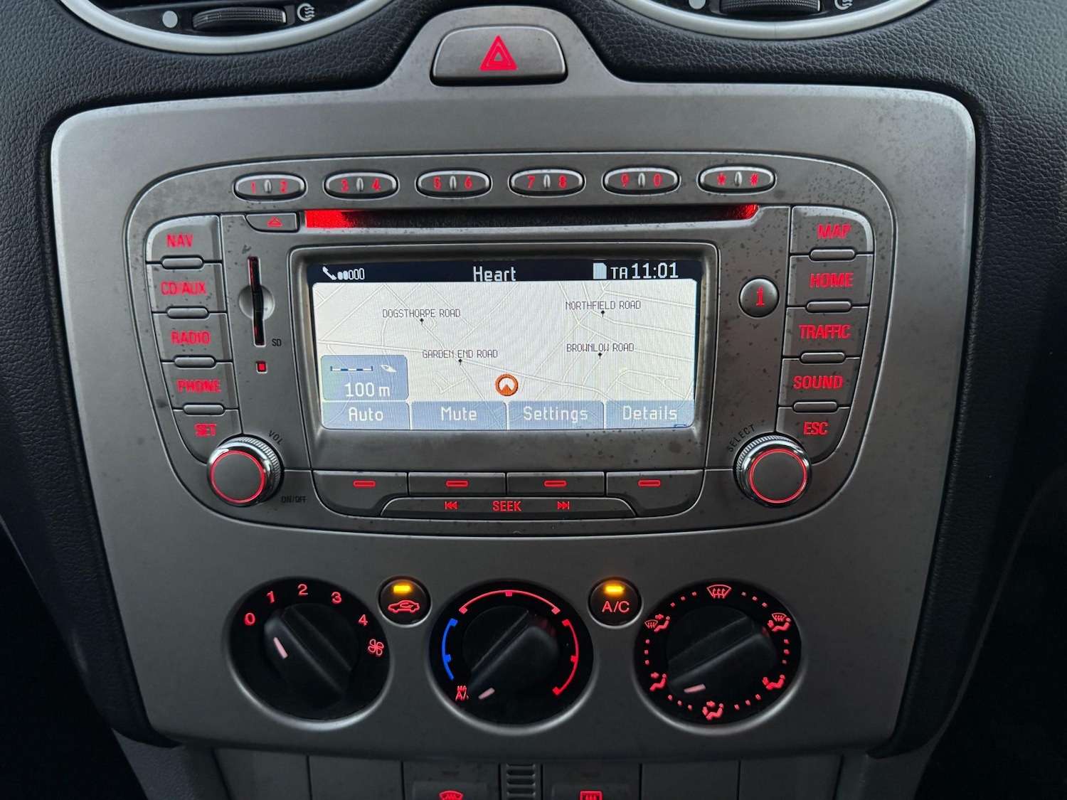 Used Ford Focus 2011 for sale - 77989468: Photo 12