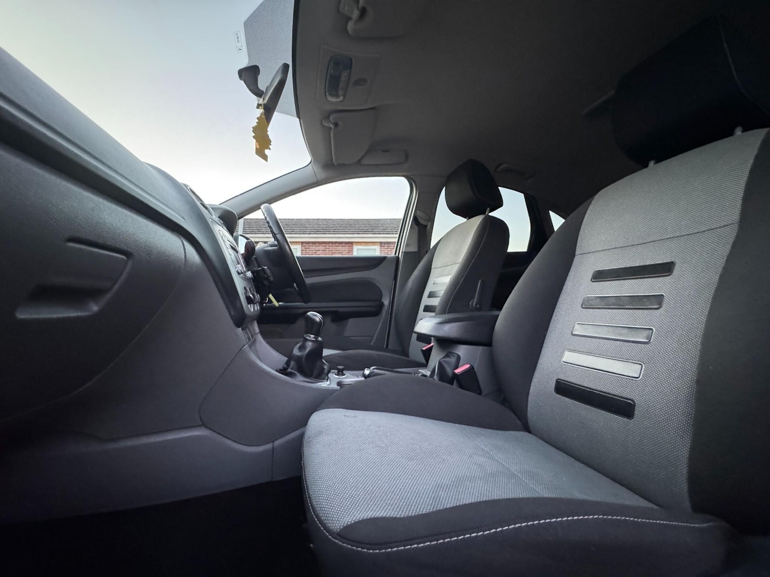 Used Ford Focus 2011 for sale - 77989468: Photo 17