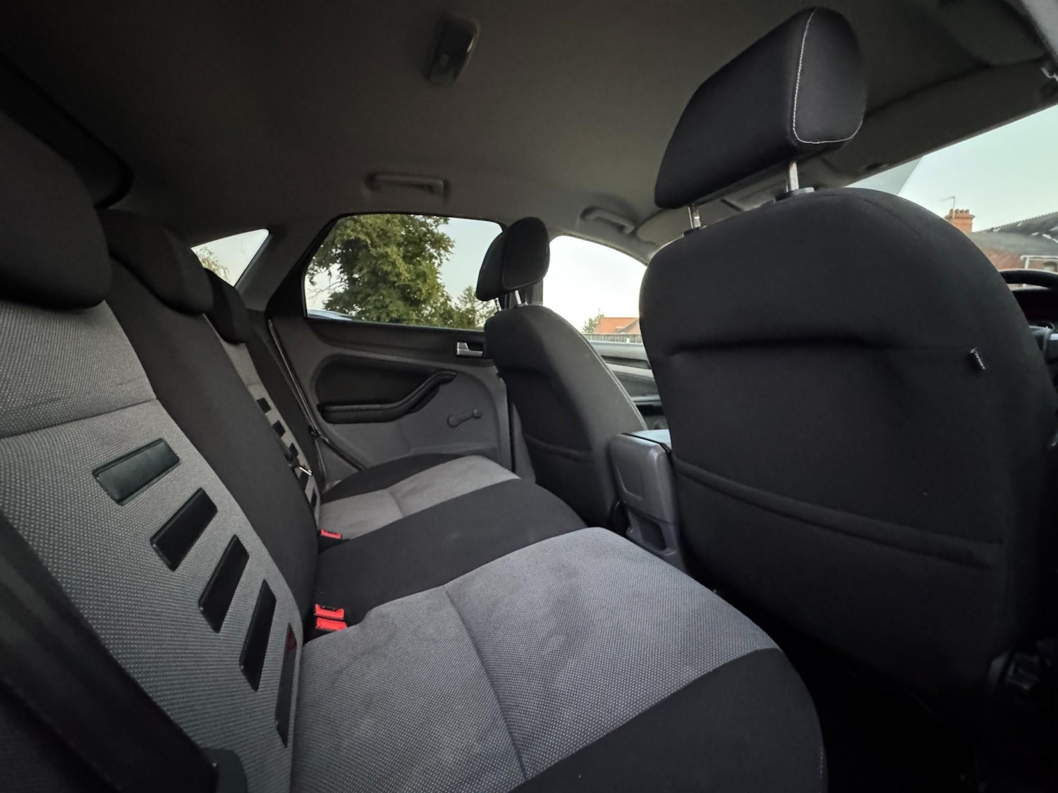 Used Ford Focus 2011 for sale - 77989468: Photo 18