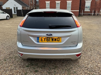 Used Ford Focus 2011 for sale - 77989468: Photo