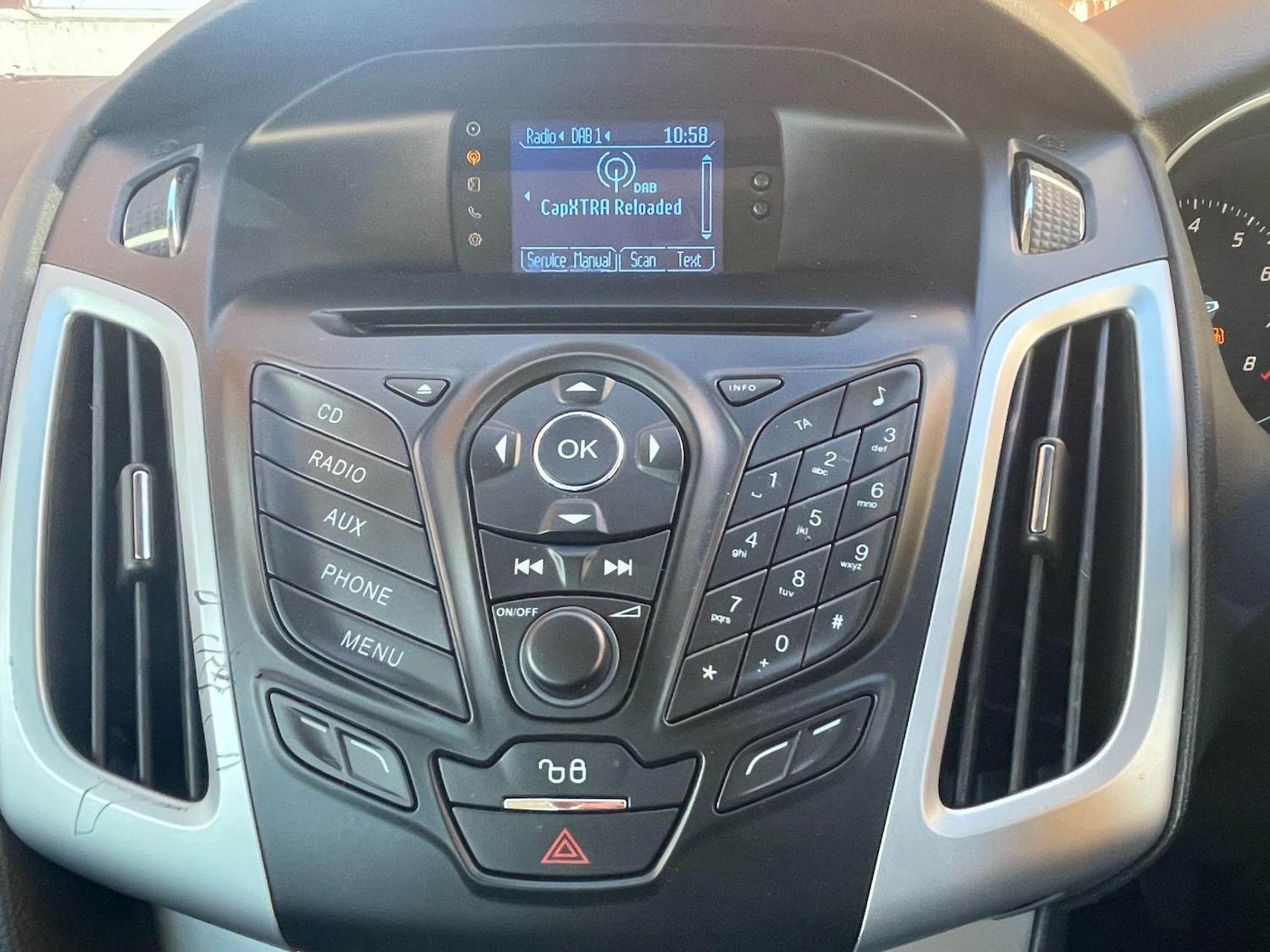 Used Ford Focus 2012 for sale - 77989469: Photo 11