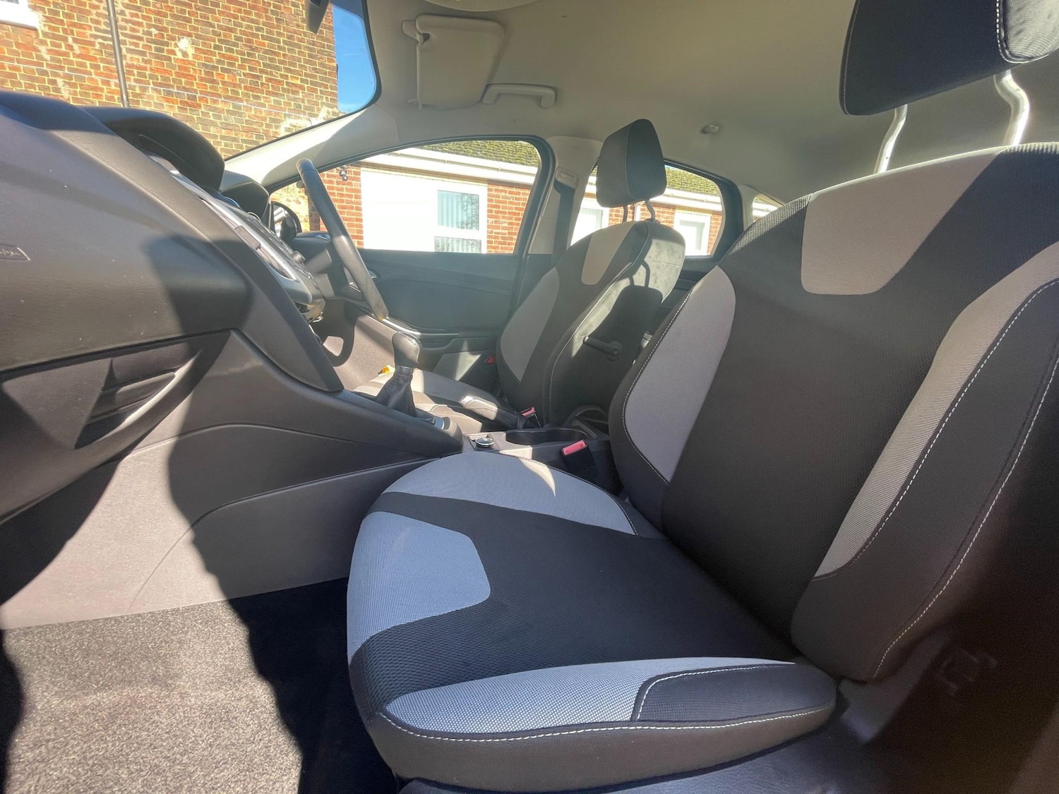 Used Ford Focus 2012 for sale - 77989469: Photo 16