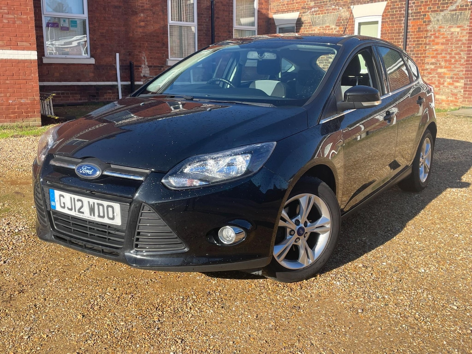 Used Ford Focus 2012 for sale - 77989469: Photo 2