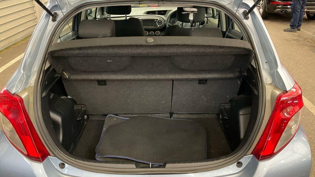 Used Toyota Yaris 2012 for sale - 77989501: Photo 10