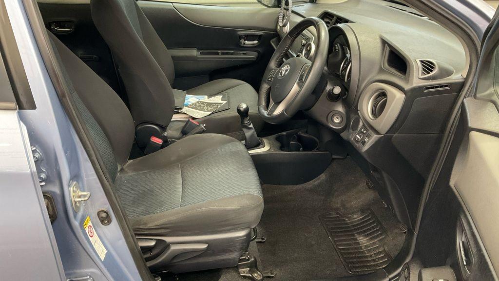 Used Toyota Yaris 2012 for sale - 77989501: Photo 8