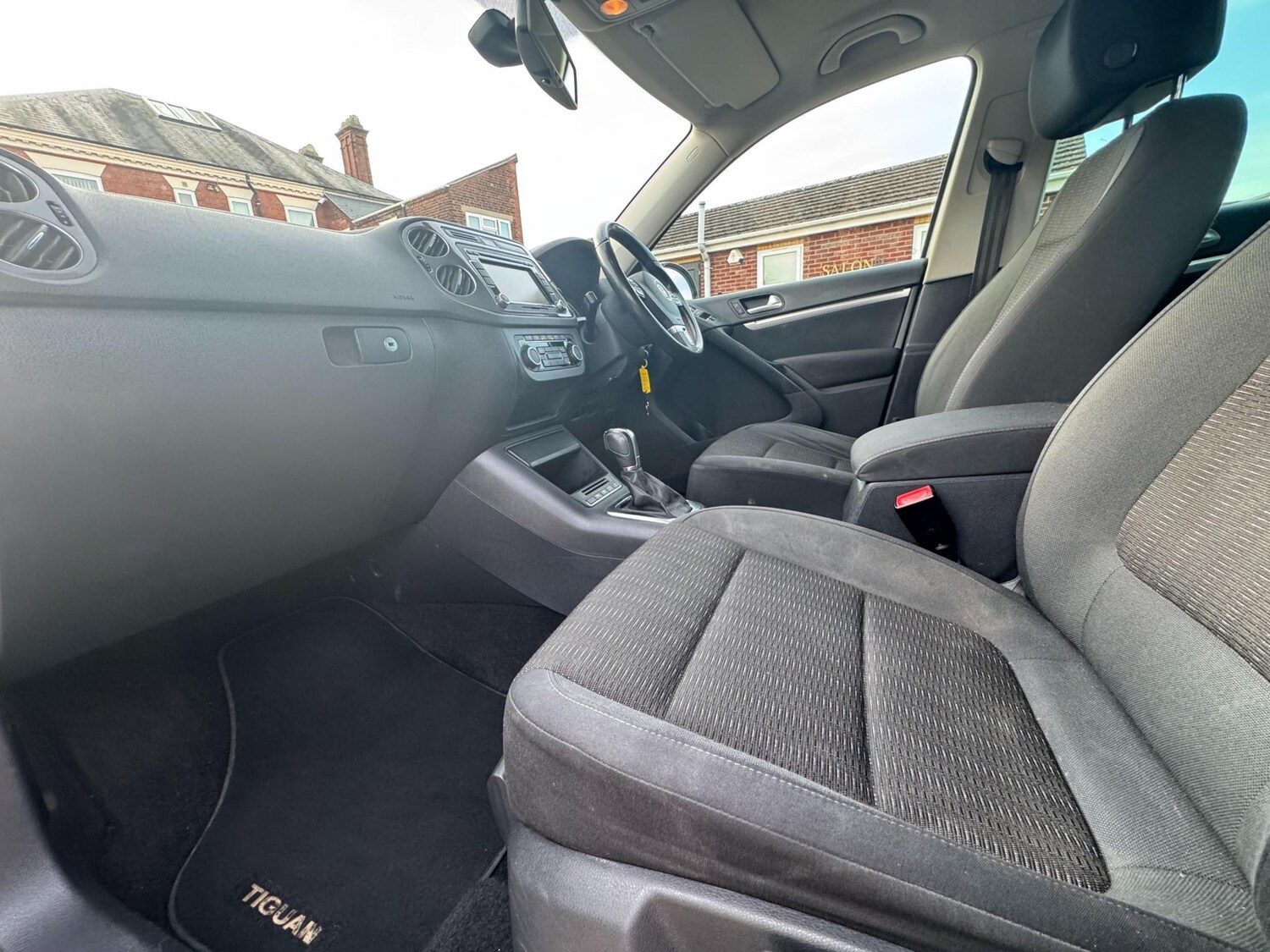 Used Volkswagen Tiguan 2012 for sale - 77989502: Photo 16